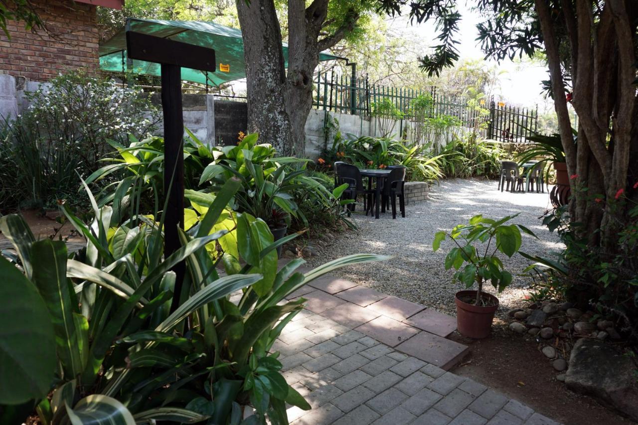 Sheba Rock Guesthouse 内尔斯普雷特 外观 照片