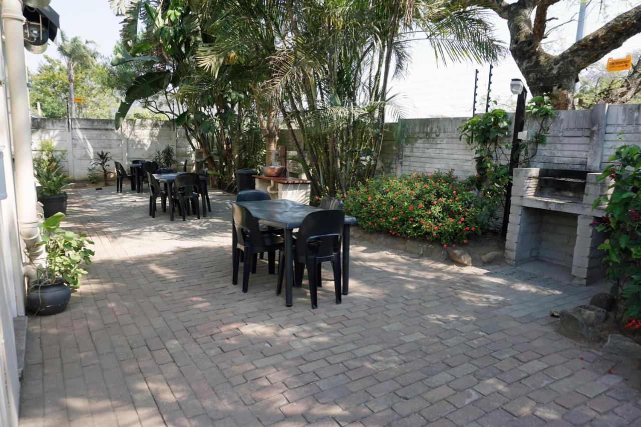 Sheba Rock Guesthouse 内尔斯普雷特 外观 照片